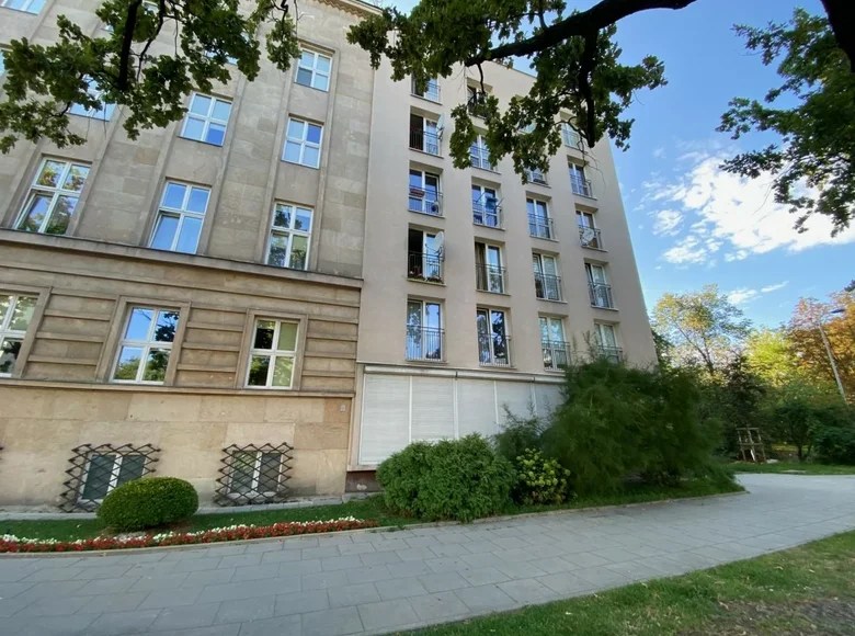 3 room apartment for sale in Warsaw, Poland for €241,148 listing 2018490