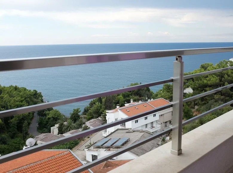 2 bedroom apartment for sale in Ulcinj, Montenegro for €105,000