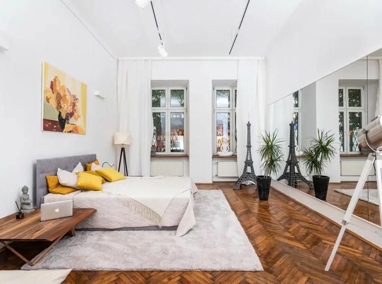 4 room apartment for sale in Krakow, Poland for €410,812 listing 2223360