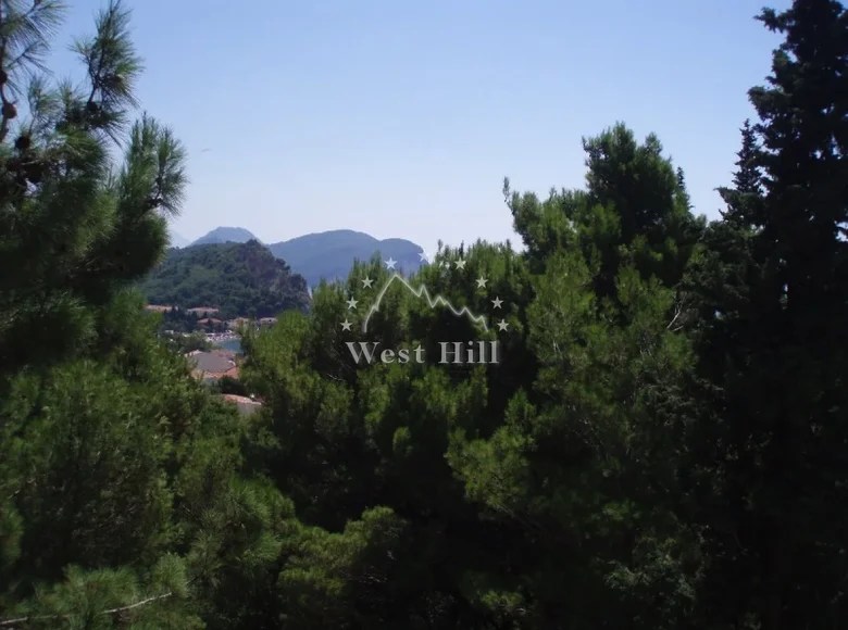 Commercial property for sale in Petrovac, Montenegro for €400,000