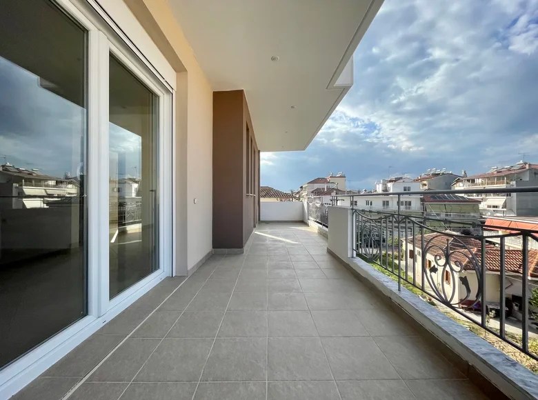 3 bedroom apartment with double glazed windows, with balcony, with