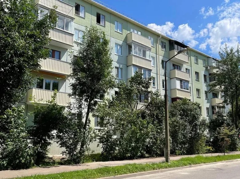 2 room apartment for sale in Minsk, Belarus for €58,864 listing 3266298