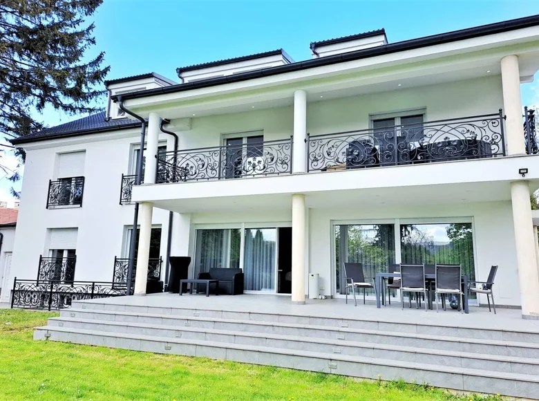 5 room house for sale in Vienna, Austria for €1,760,000 listing 1648704