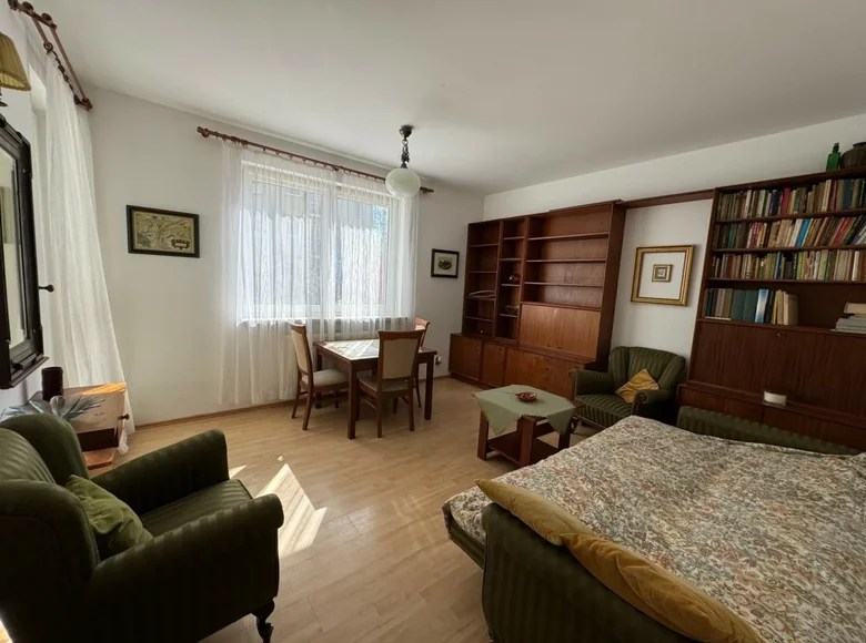 2 room apartment for sale in Warsaw, Poland for €215,572 listing 2227836
