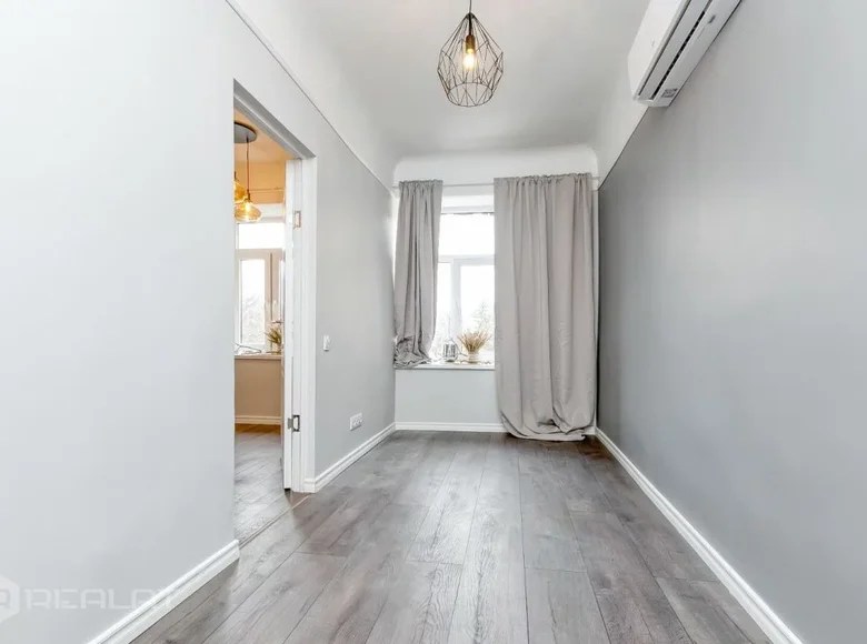 2 room apartment for sale in Riga, Latvia for €59,905 listing 1911676