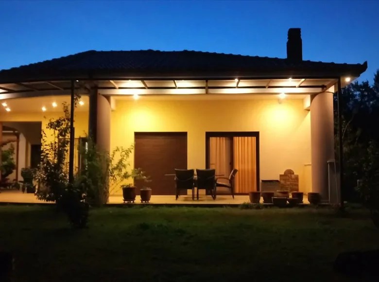 Cottage 4 bedrooms for sale in Sarti, Greece for €650,000 listing 629640