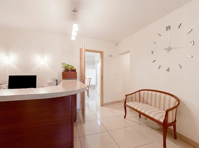 Apartment for sale in Wroclaw, Poland for Price on request listing 1923729