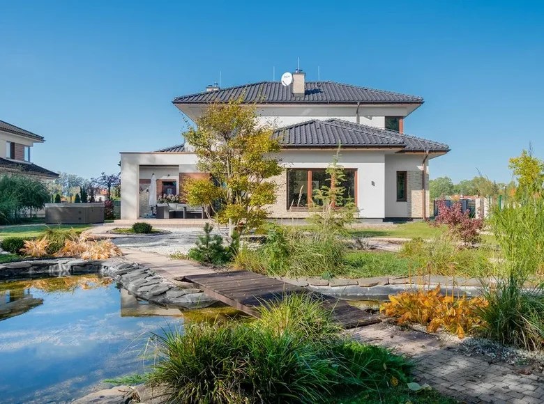 4 bedroom house for sale in Warsaw, Poland for €886,825 listing 1670319