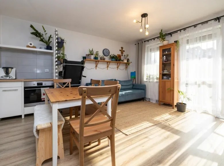 2 room apartment for sale in Krakow, Poland for €143,823 listing 2223170