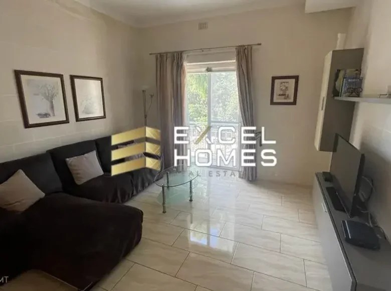 Monthly rental 3 bedroom apartment,, €950 Victoria, Malta