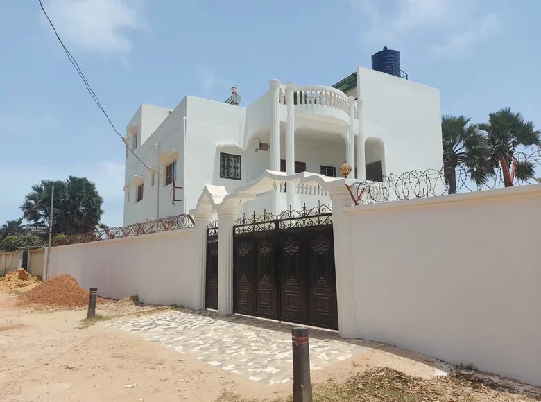 Top Rated Small Luxury Apartment Complex For Sale Brufut Heights