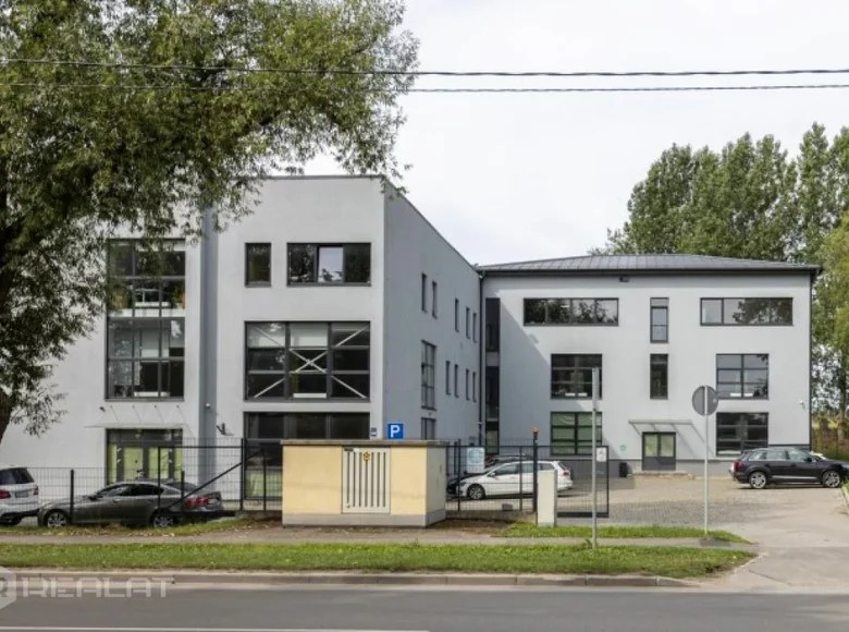 Monthly rental Commercial, 340 m², €3,400 Riga, Latvia