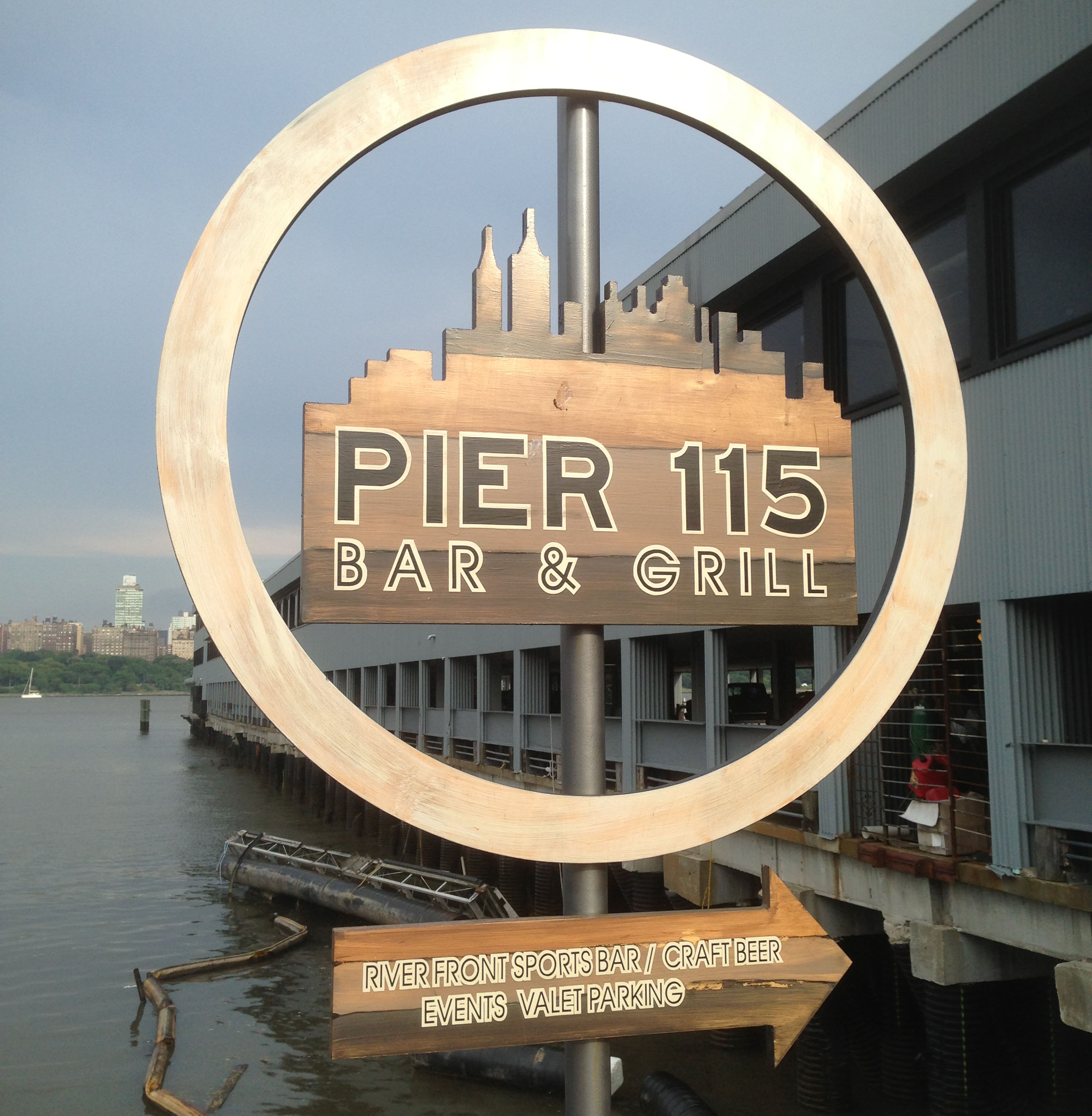 My Review of Pier 115 Bar & Grill in Edgewater NJ