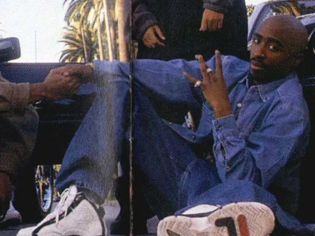 FILA 致敬傳奇 RAPPER 2PAC 推出復刻版 GRANT HILL 2 LOW 𝗚 𝗠𝗮𝗴𝗮𝘇𝗶𝗻𝗲 潮流生活總站💡