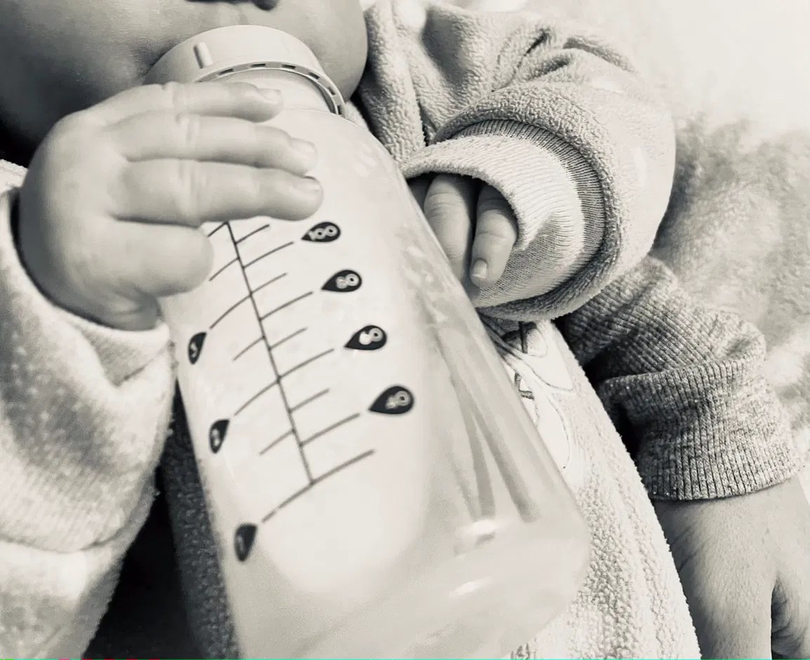 Pros and Cons of Stopping Breastfeeding Cold Turkey Pros and Cons