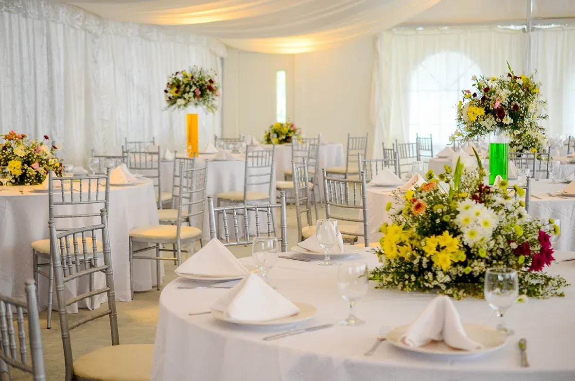 LUNA BALLROOM MAAYO Hotel & Resorts