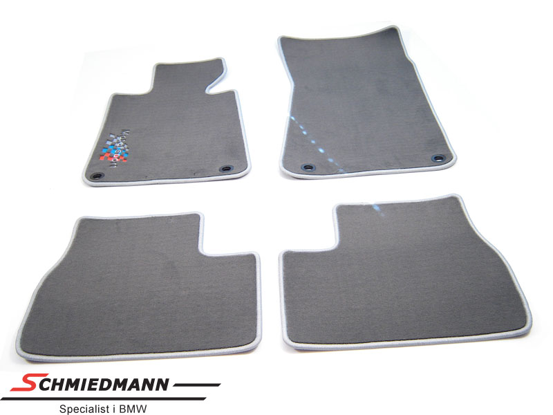 BMW E30 Floor mats Schmiedmann New parts