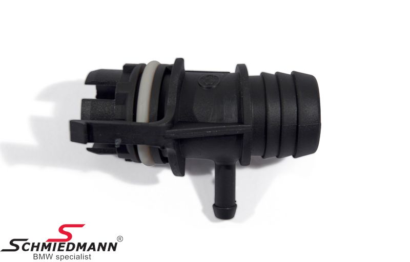 Intake manifold connector from idle hose 11611738629, 11 61 1 738 629