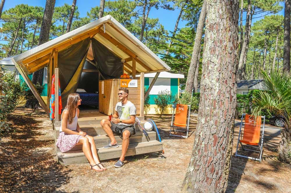 Camping Le Vieux Port Resort & Spa Messanges Réservez vos vacances