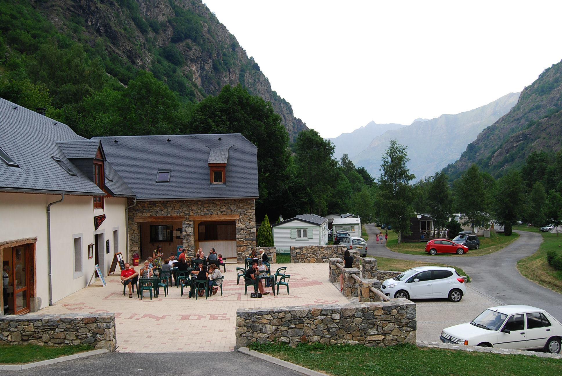 Camping Le Pain De Sucre Gavarnie Occitanie