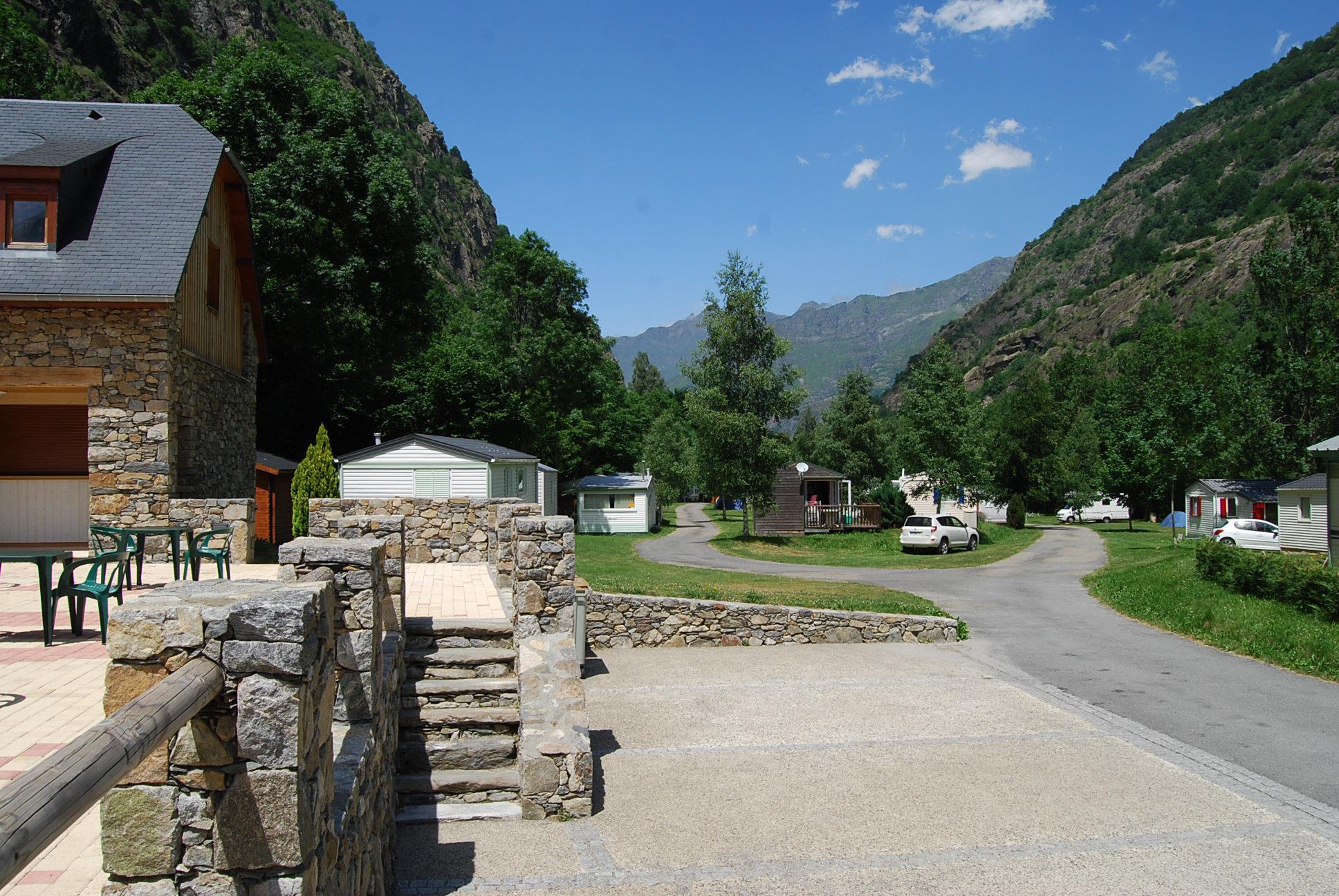 Camping Le Pain De Sucre Gavarnie Occitania