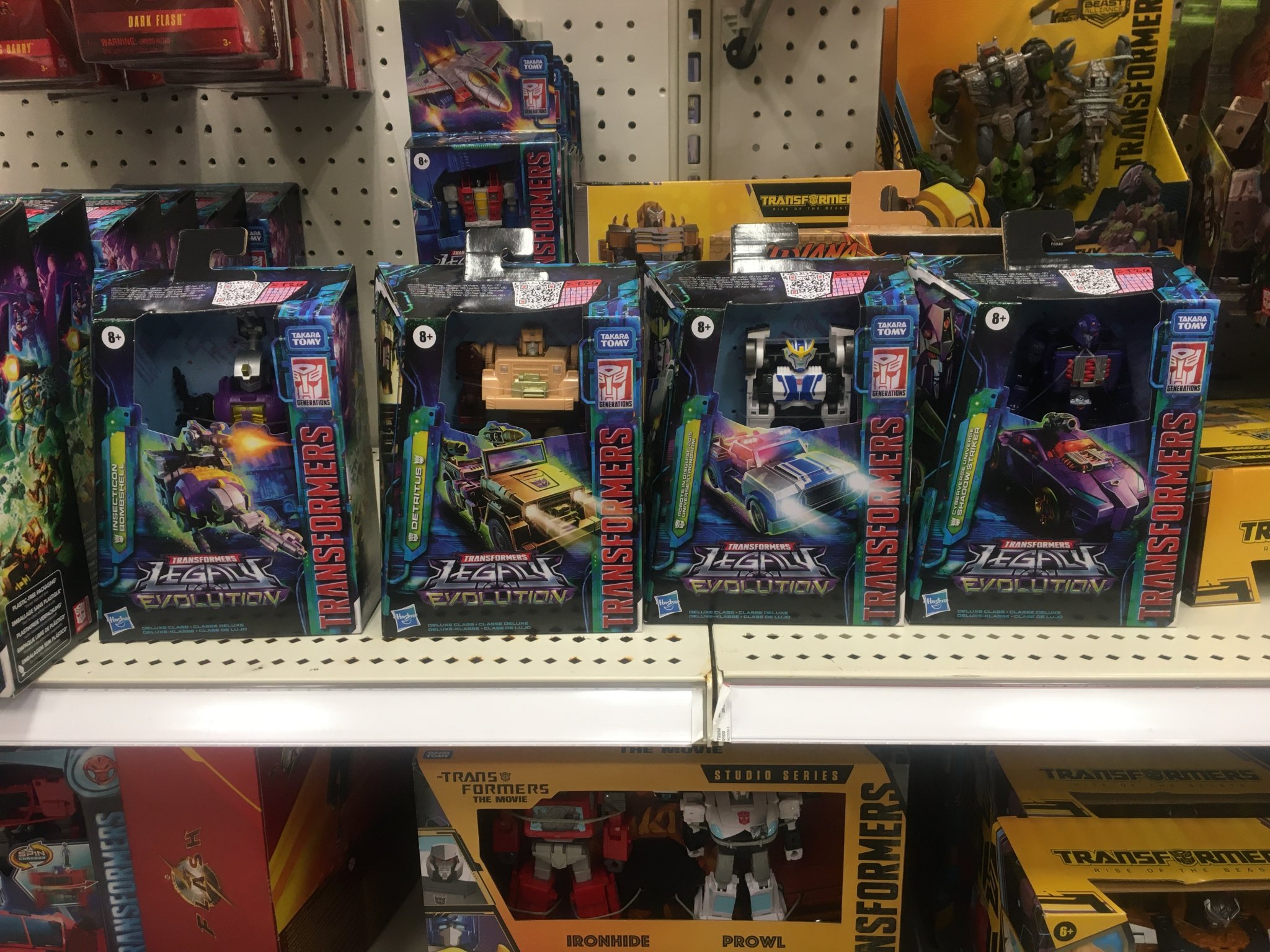 Figures from Transformers Legacy Evolution's Final Wave Found at US