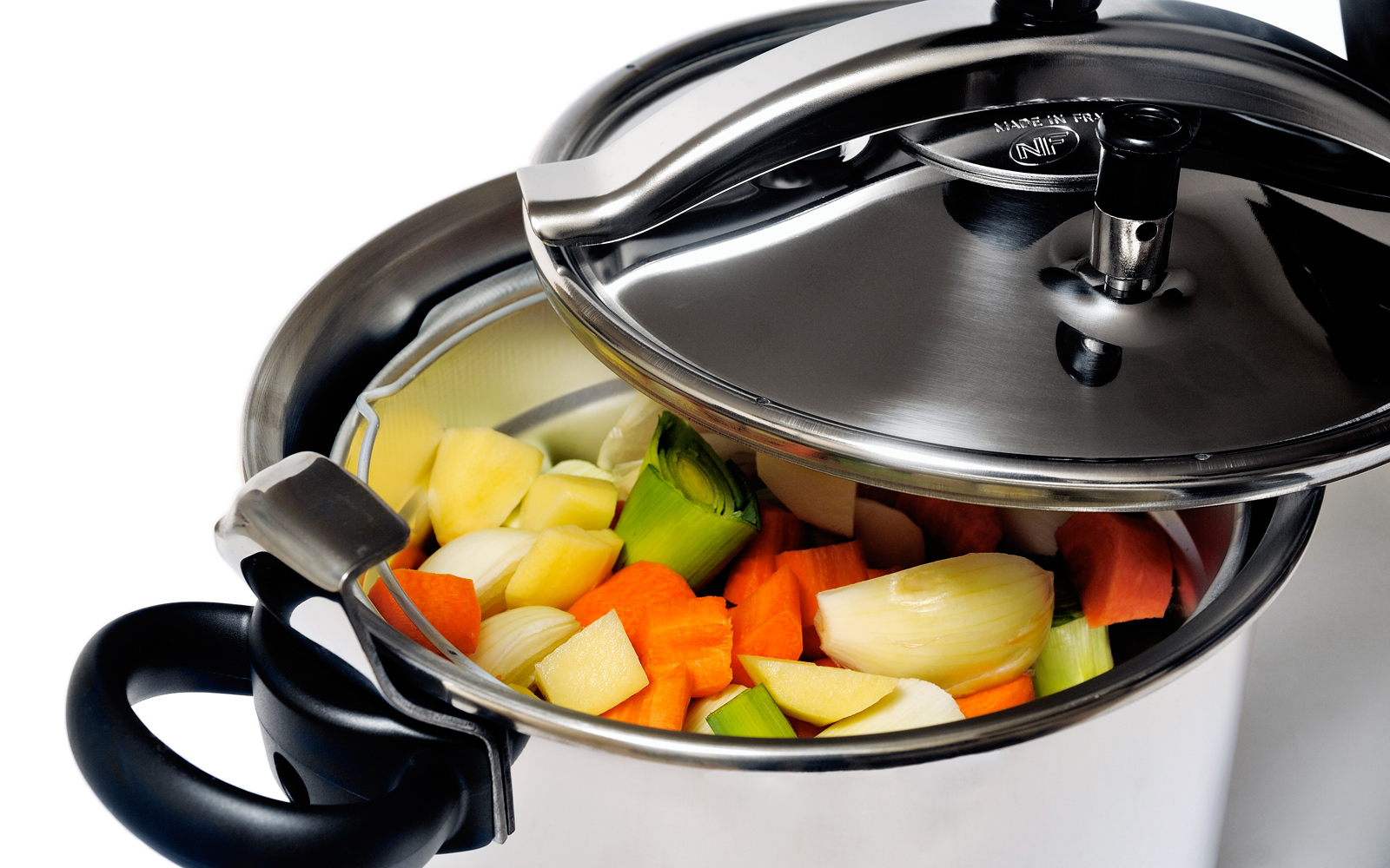Pentola a pressione per chi ha poco tempo in cucina Silhouette Donna