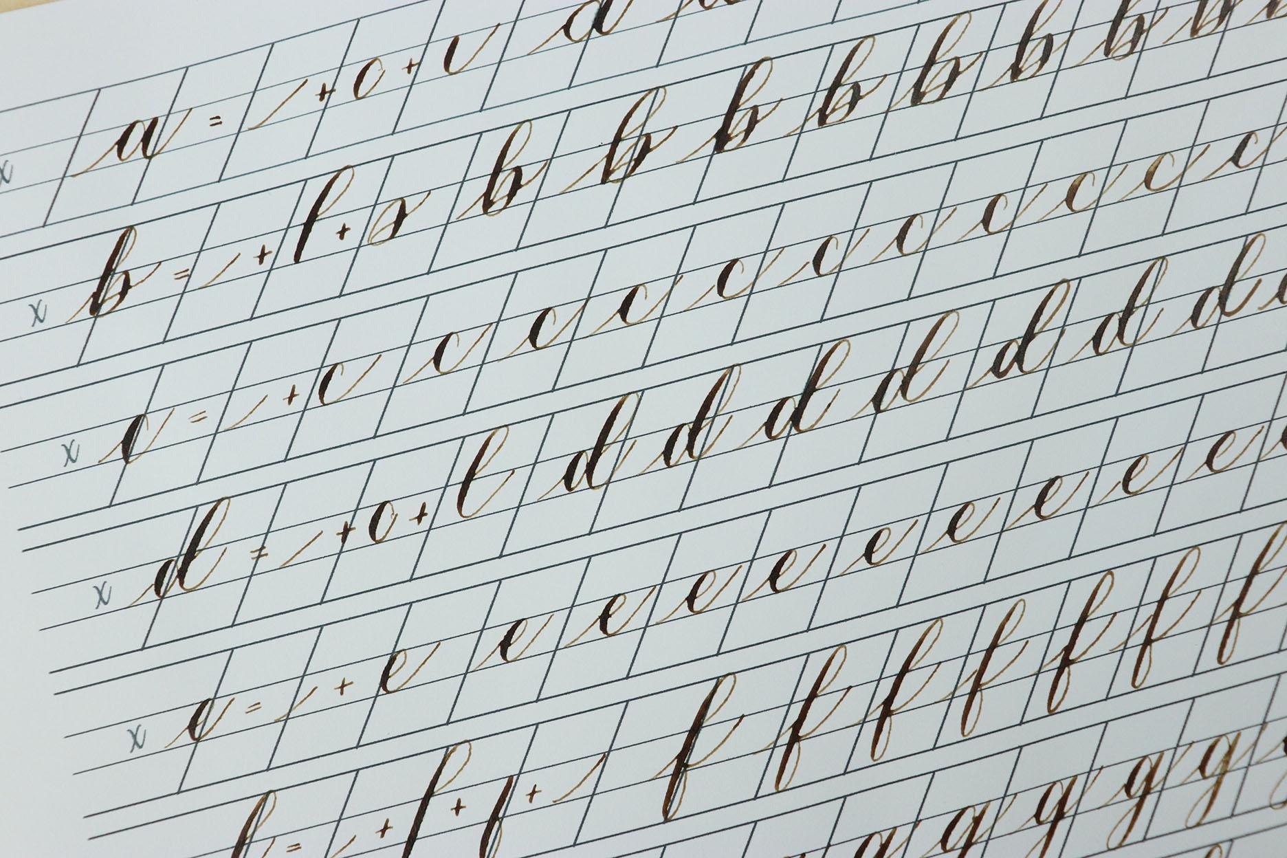 Pointed Pen Calligraphy Alphabet atelieryuwa.ciao.jp