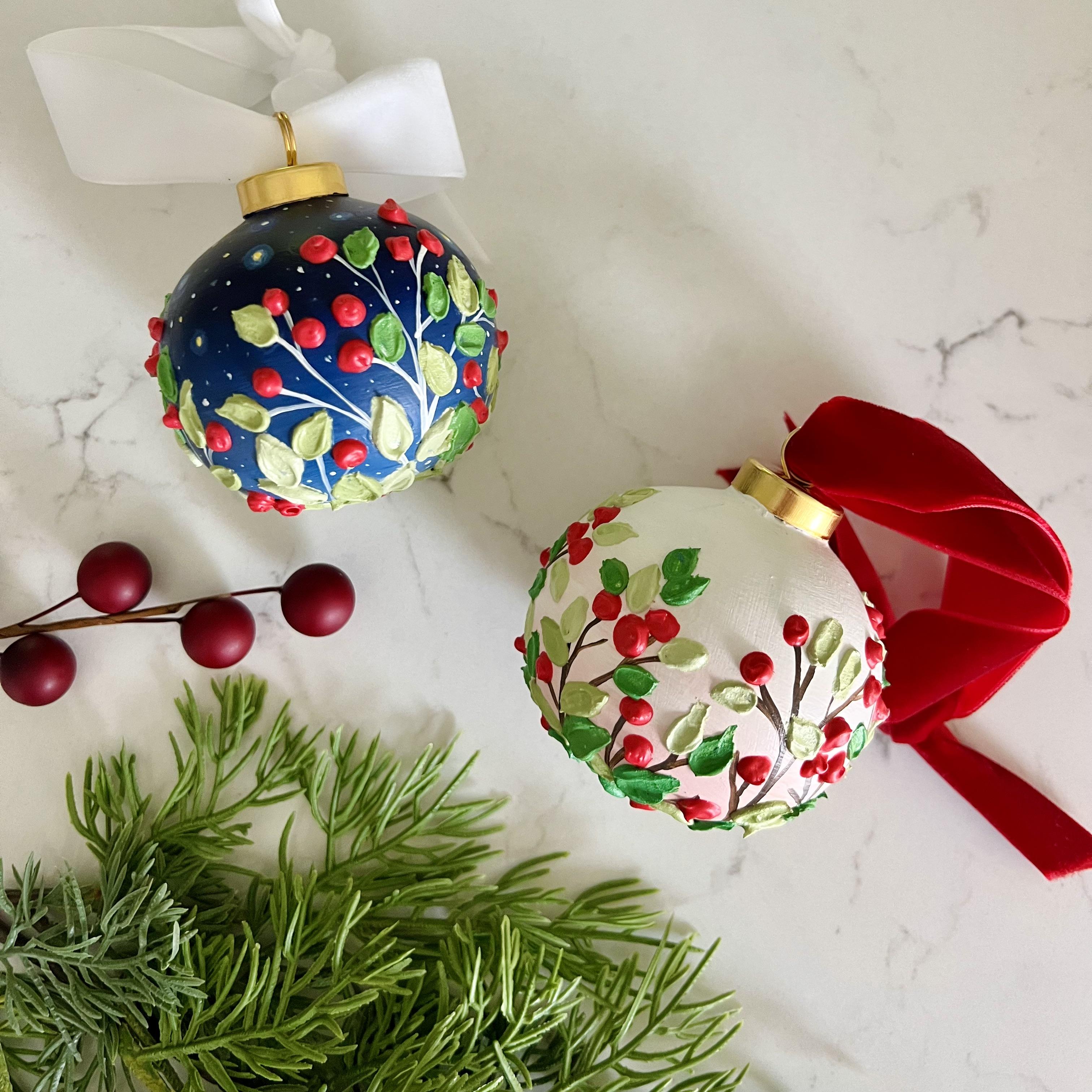 Paint a OneofaKind Christmas Ornament in Textured Acrylic Amie