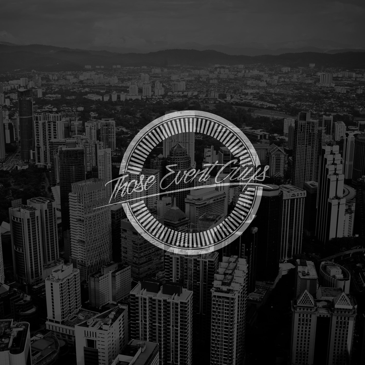 Duplicating Objects & Wrapping Text Around Circular Logos in