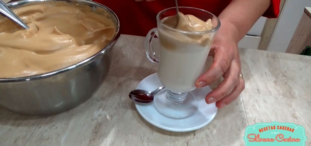 Espuma para el café como en la mejor cafetería