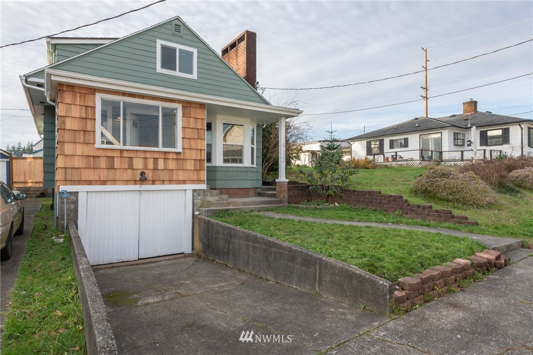 One of Kurt Cobain's Childhood Homes Is Up For Sale SPIN