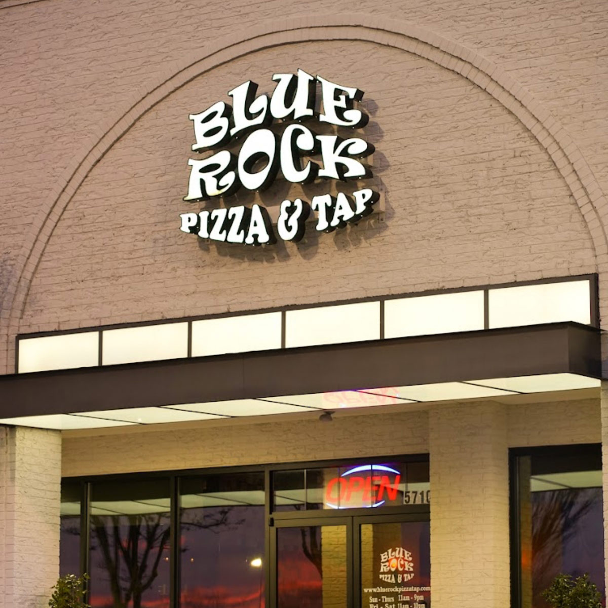 Blue Rock Pizza & Tap