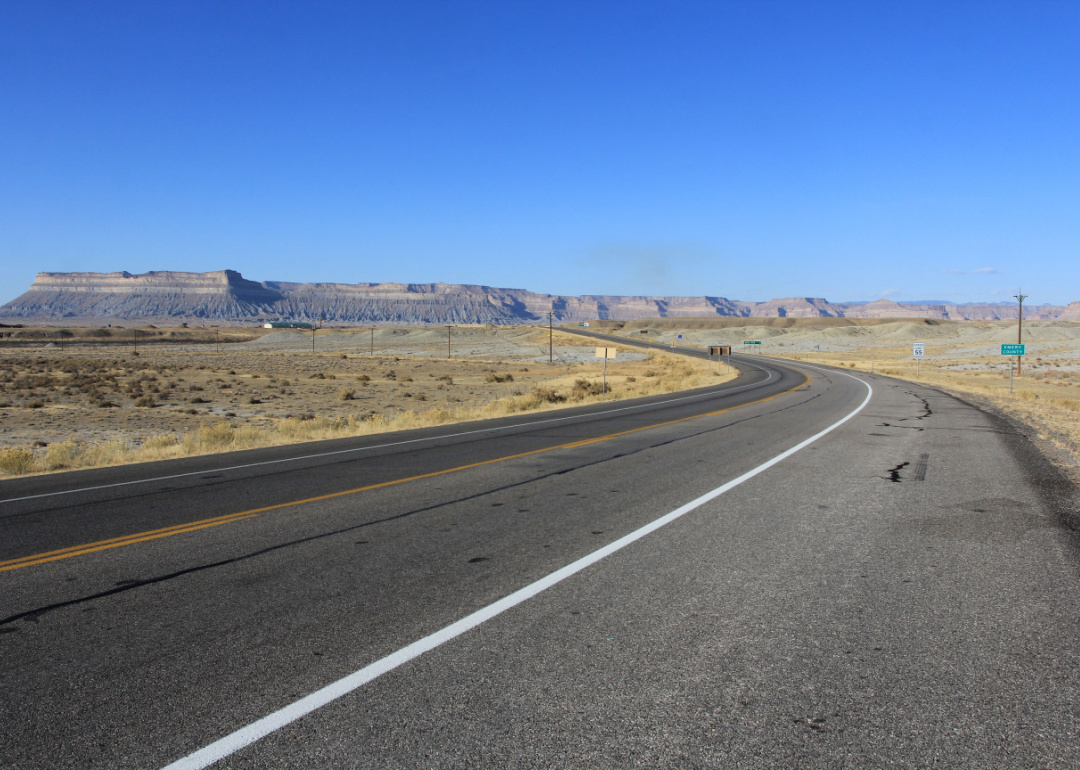 Warmest and Coldest January in Emery County, Utah History Stacker