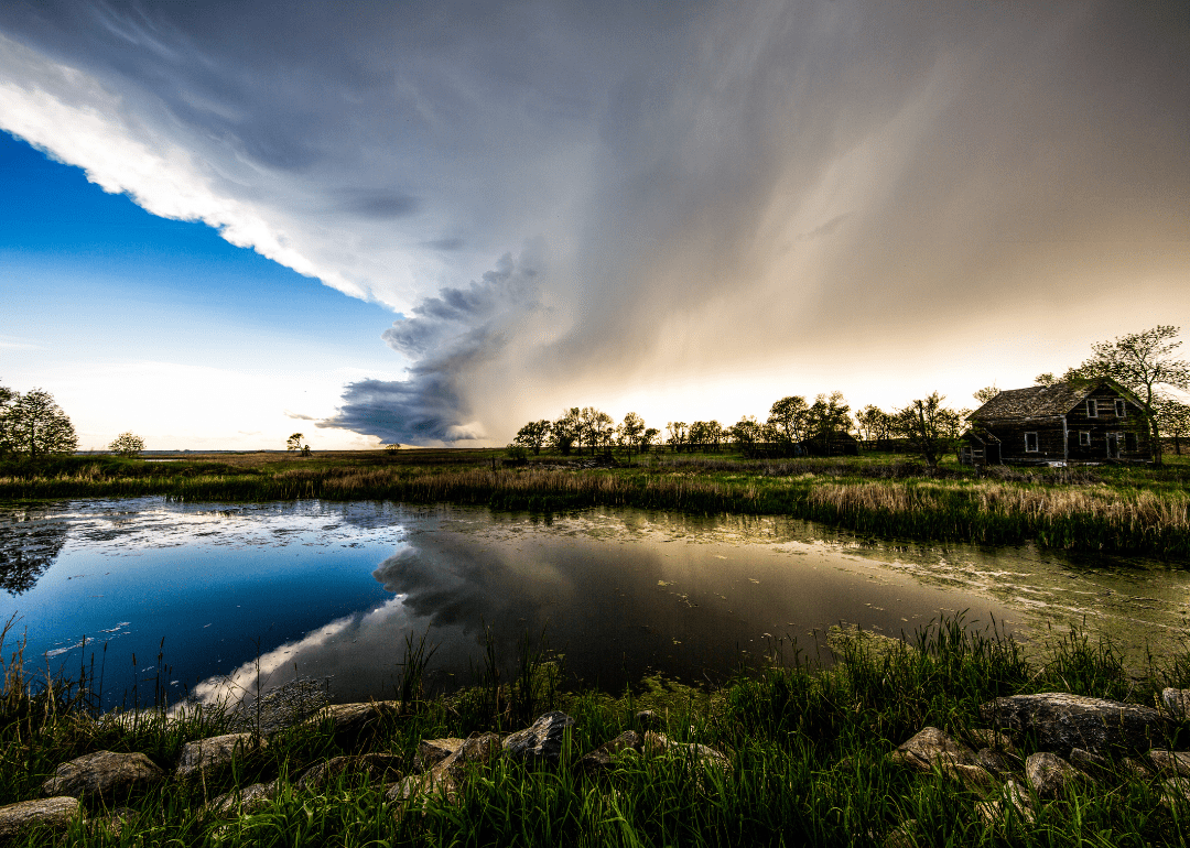 Warmest and Coldest Februaries in Emmons County, North Dakota History