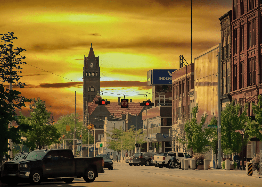 Warmest Decembers in Bay County, Michigan History Stacker