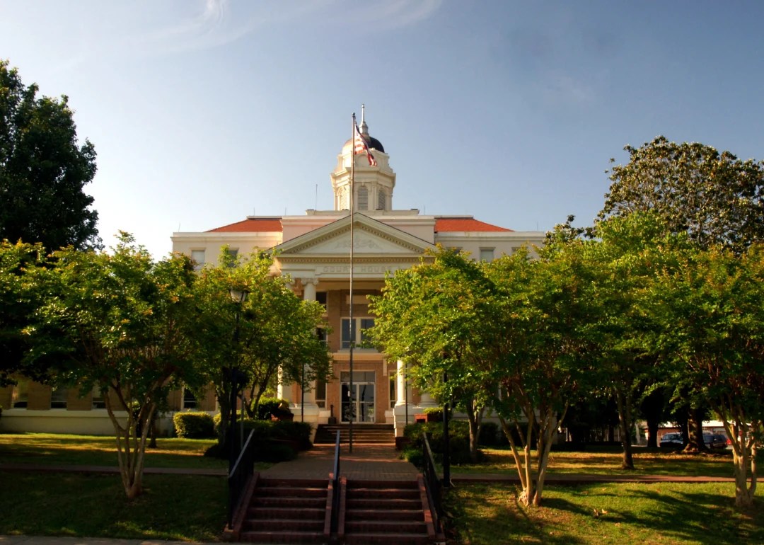 Warmest and Coldest January in Kemper County, Mississippi History Stacker
