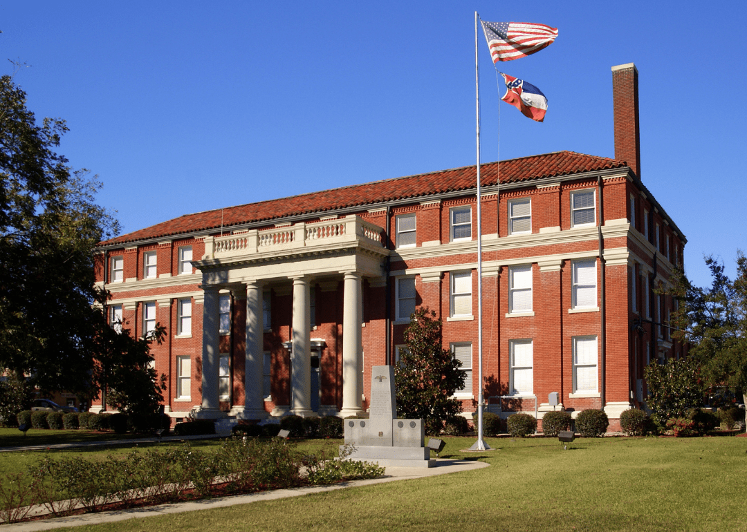 Warmest Decembers in Lawrence County, Mississippi History Stacker
