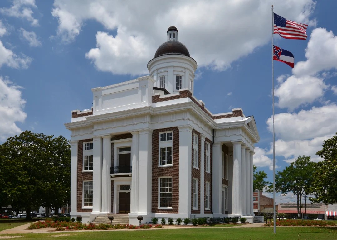 Warmest Decembers in Madison County, Mississippi History Stacker