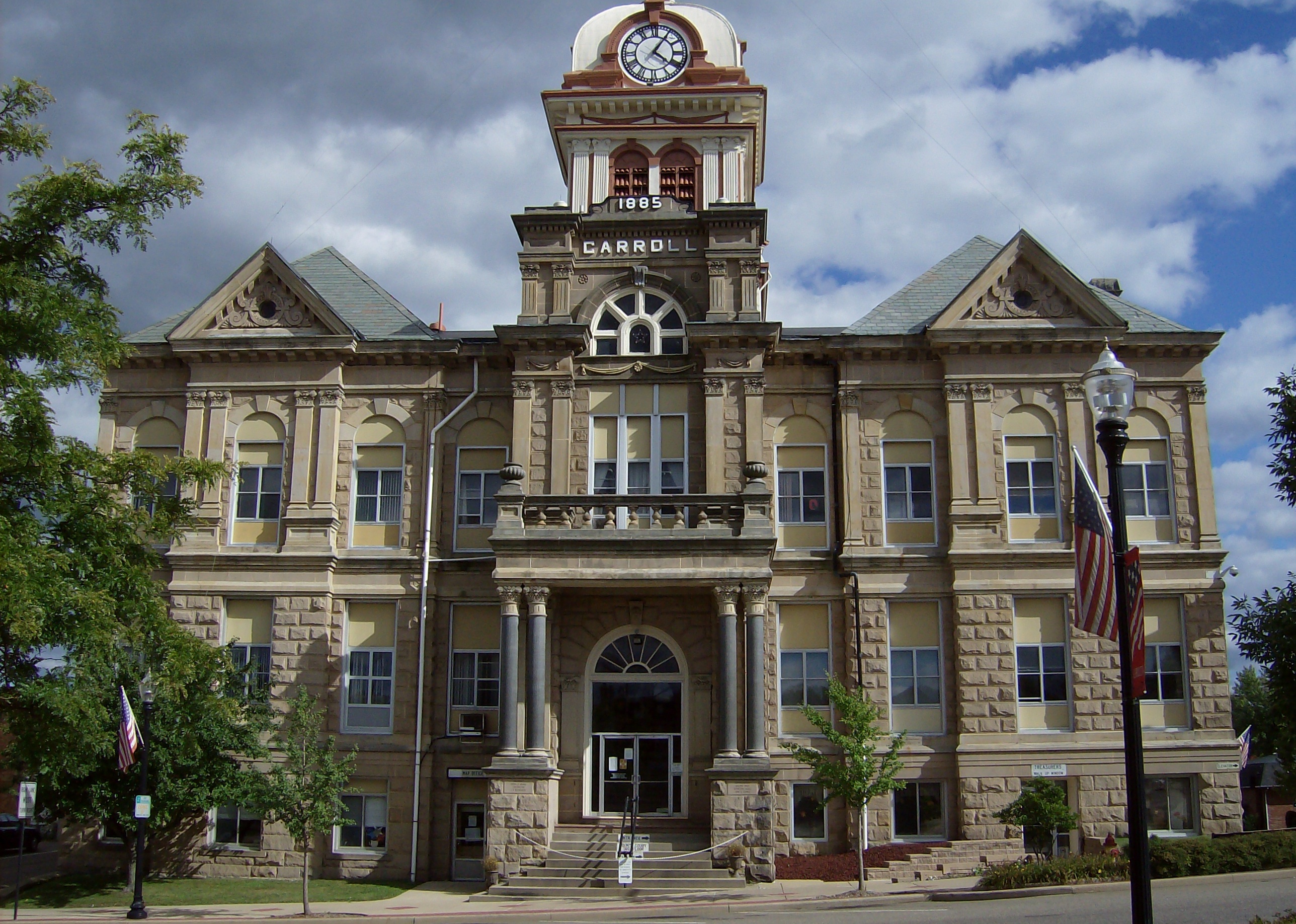Where People in Tuscarawas County, OH Are Looking to Buy Homes Stacker