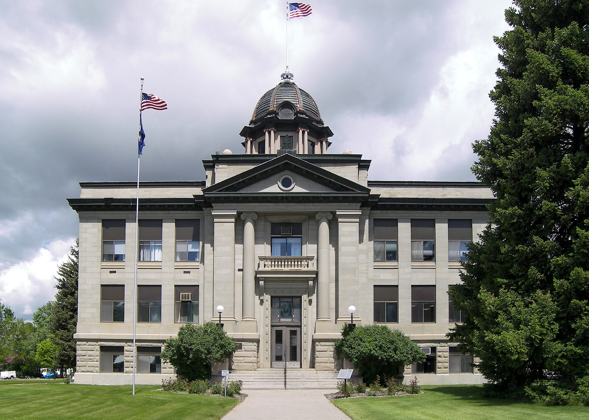 Where People in Rosebud County, MT Are Moving to Most Stacker