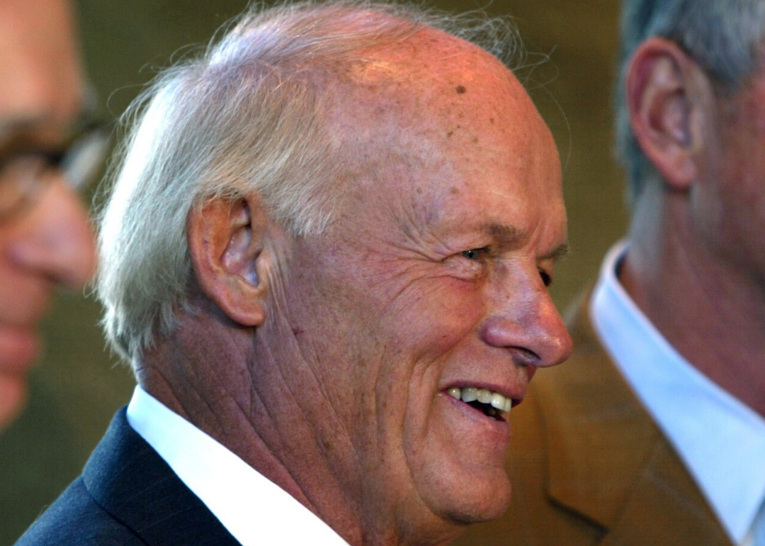 South Dakota Has 1 Billionaire, See Who They Are Stacker