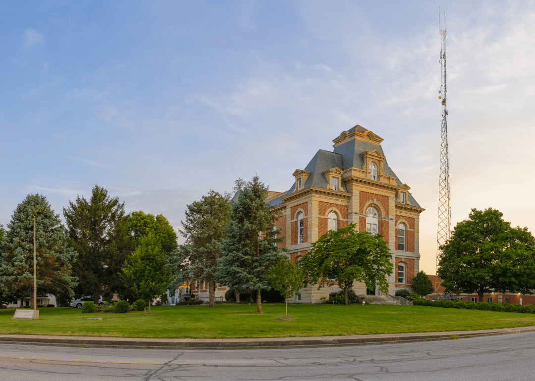 Warmest Decembers in Benton County, Indiana History Stacker