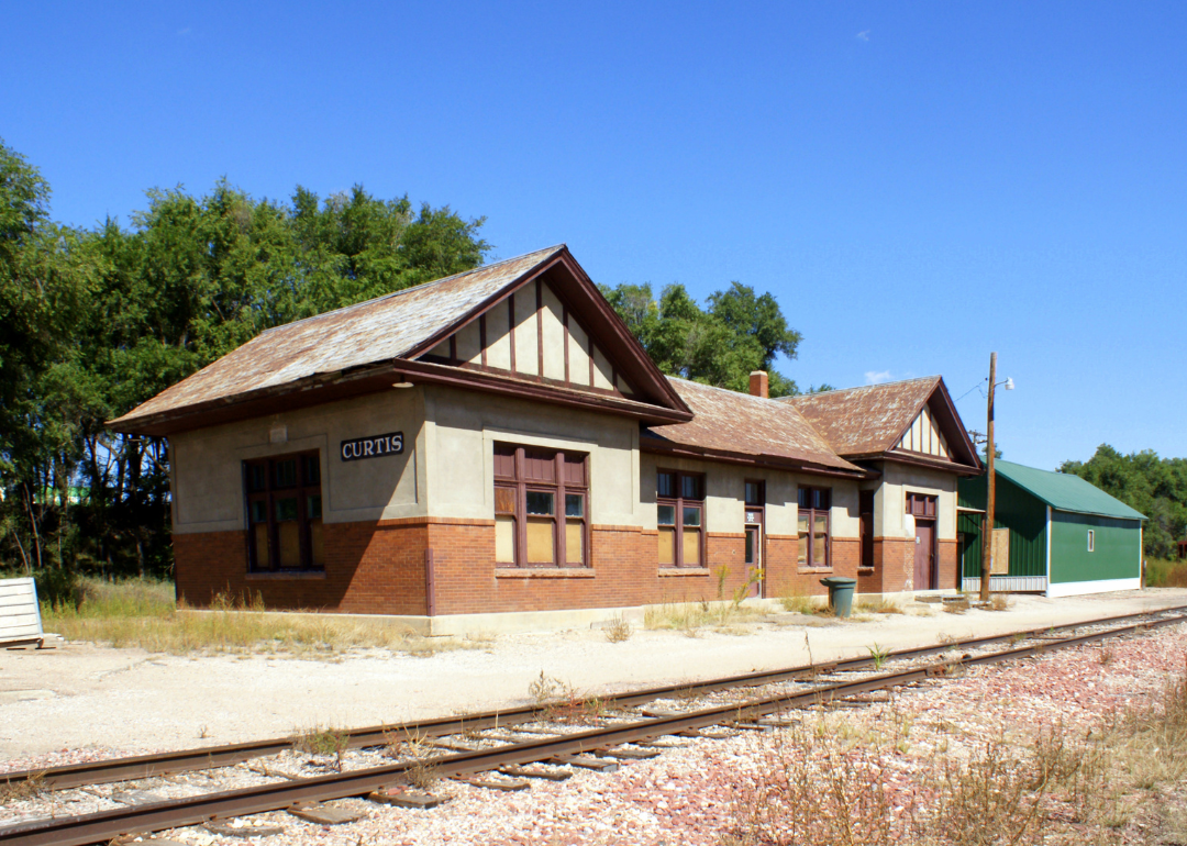 Warmest and Coldest January in Frontier County, Nebraska History Stacker