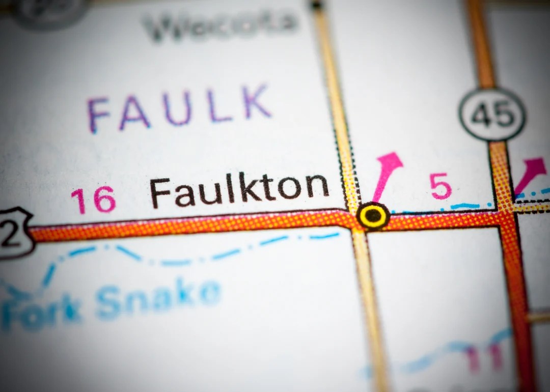 Warmest and Coldest January in Faulk County, South Dakota History Stacker