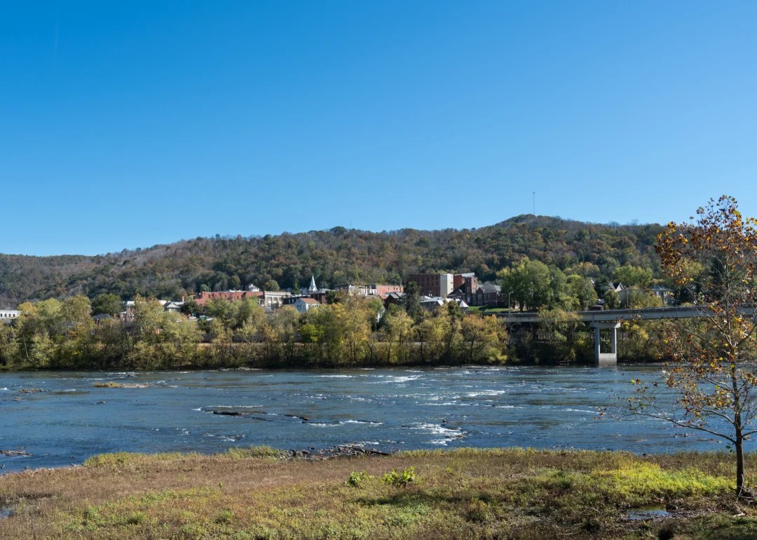 Counties With the Most Farmland in West Virginia Stacker