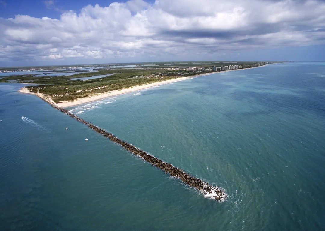Counties With the Most Farmland in Florida Stacker