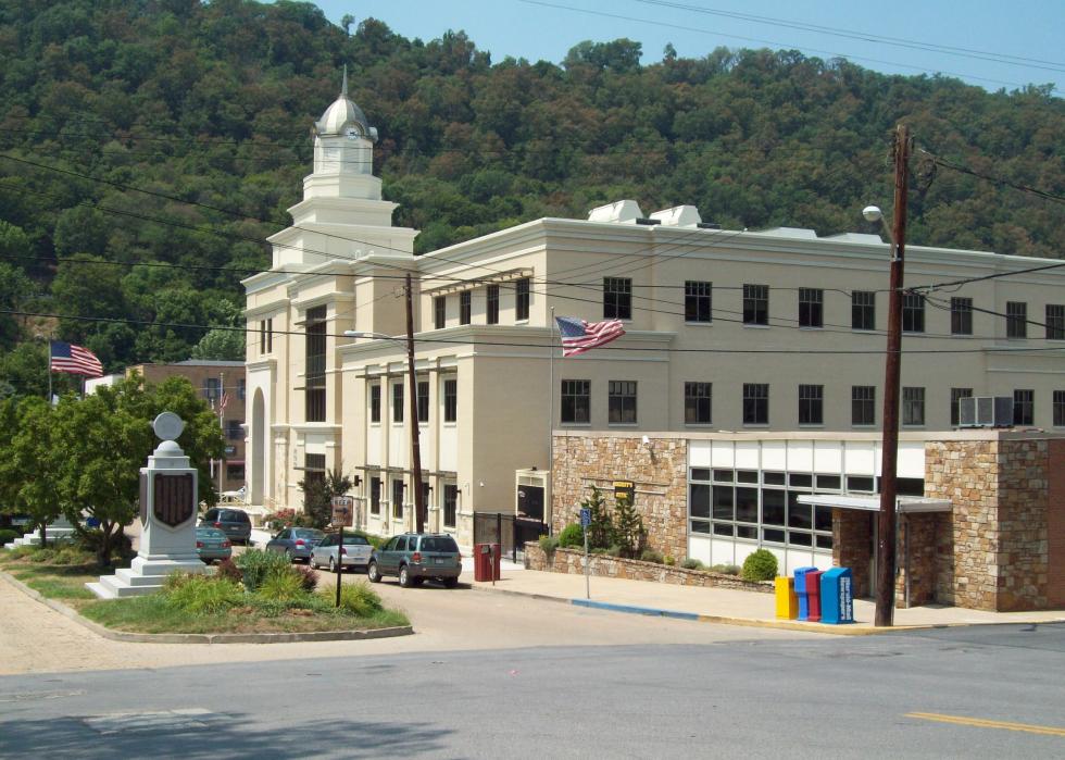 Counties with the longest life expectancy in West Virginia