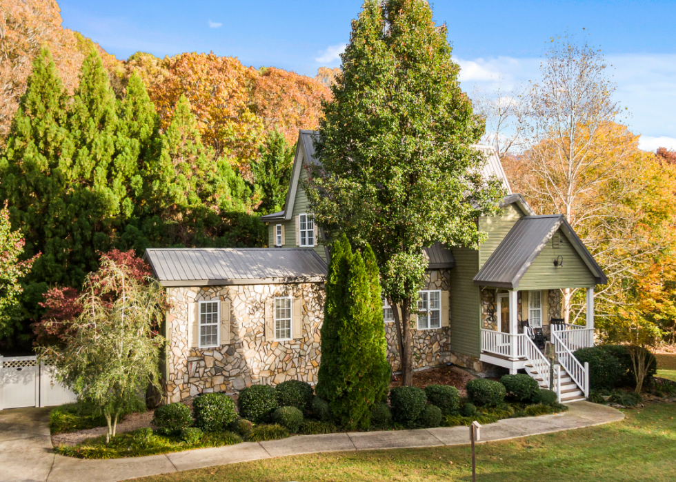 The Richest Town in Every State Stacker