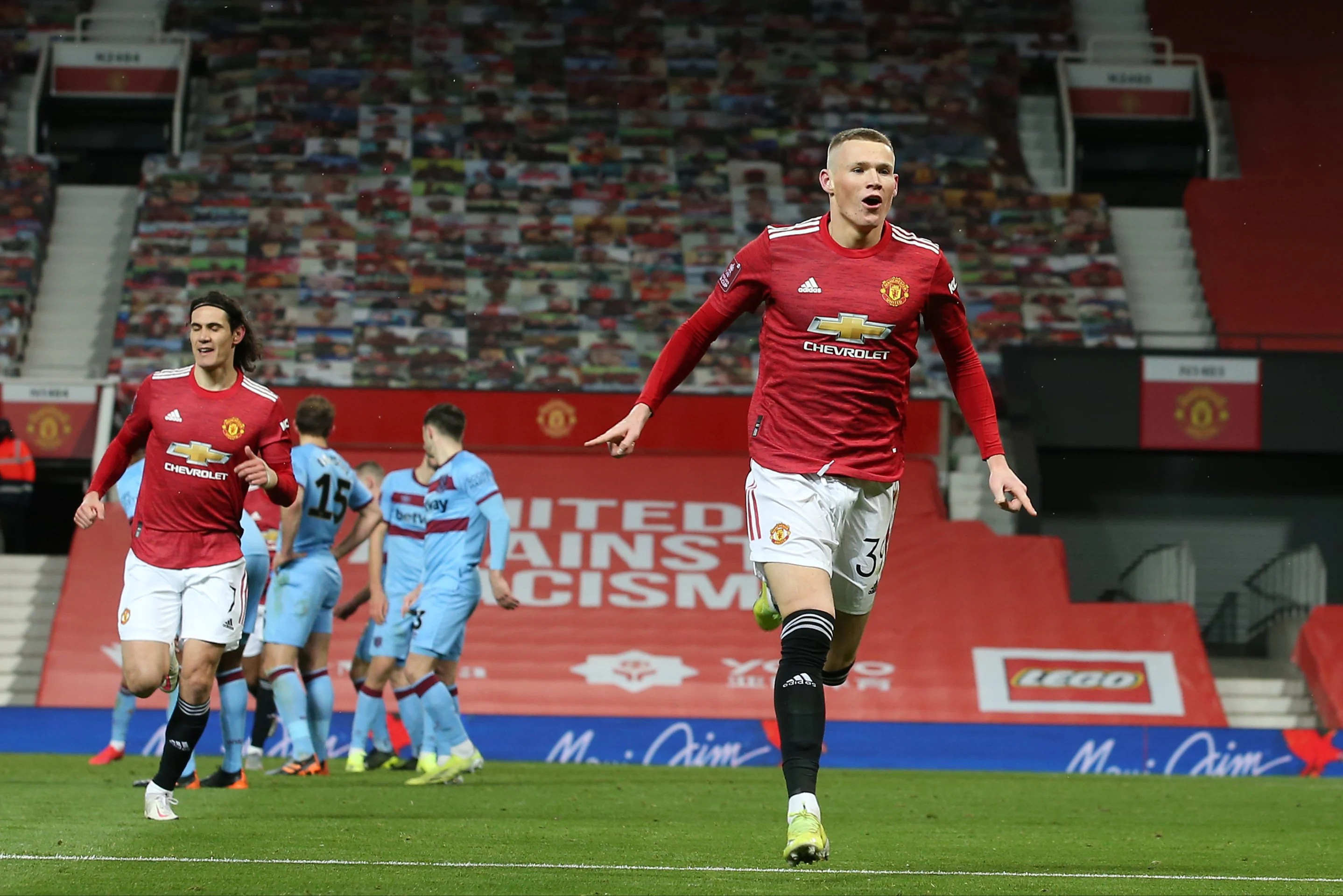 Man United 10 West Ham Scott McTominay strikes in extratime to book